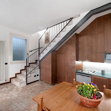 Casa Giada * ורנה